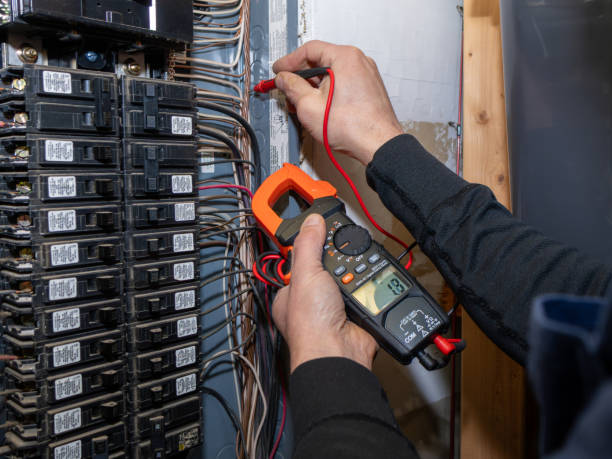Best Affordable Emergency Electrician  in Newton, IA